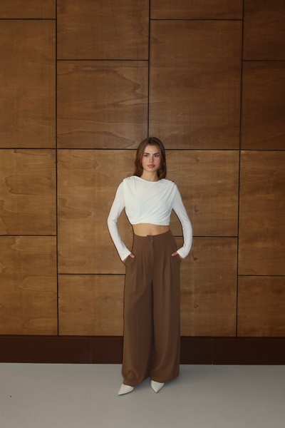 LOISY Γυναικεία μπλούζα με αγκράφα Premium Crop