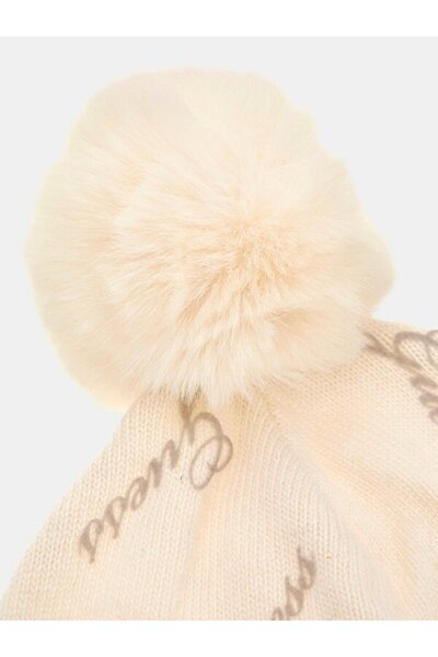 Guess قبعة صوفية ممزوجة بالصوف للفتيات