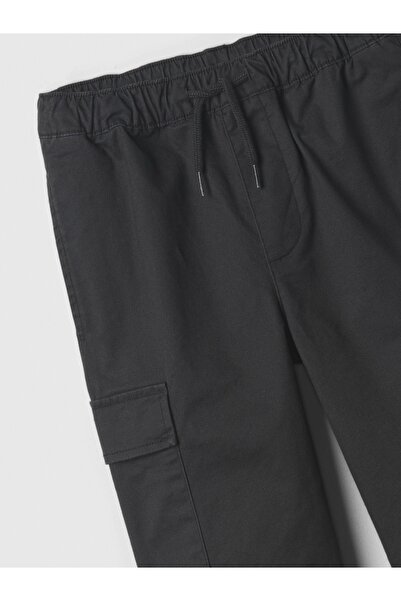 GAP Erkek Çocuk Siyah Jogger Kargo Pantolon