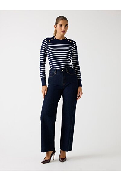 Guess Helen Women's Wool Blend Knitwear