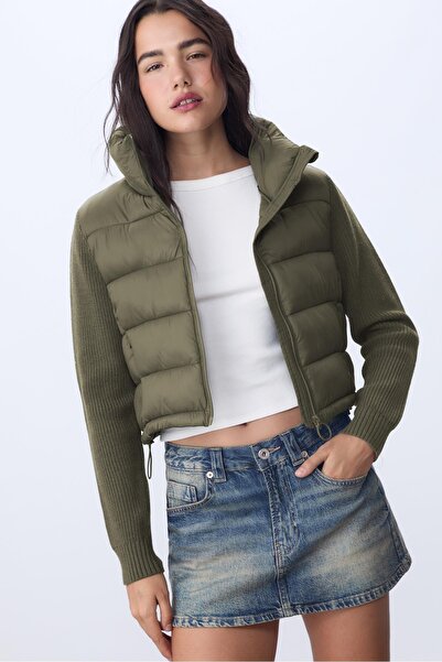 Stradivarius Kapüşonlu triko kollu mont