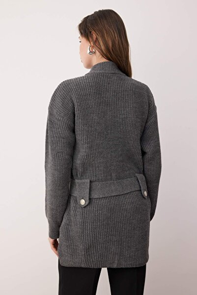 Trendyol Modest Tmavě antracitová pletená bunda na zip Cardigan TCTAW26TH00016