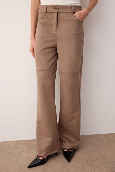 Trendyol Collection Vysoké kalhoty z pleteného semiše s detaily šití TWOAW26PL00080