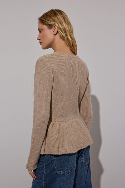 Trendyol Collection Limited Edition Mink Soft Textured Button Detailed Knitwear Cardigan Twoaw26Hi00221