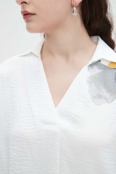 Nichii Women's 3/4 Sleeve Shoulder Print Blouse