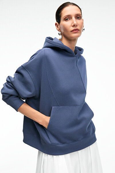 GRIMELANGE ELYRA Жіночий оверсайз-светр з капюшоном і швами, темно-синій