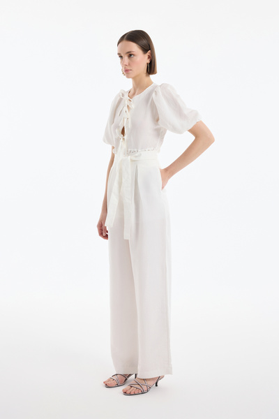 Quzu Beli Bağlama Detaylı Bol Paça Pantolon Ekru