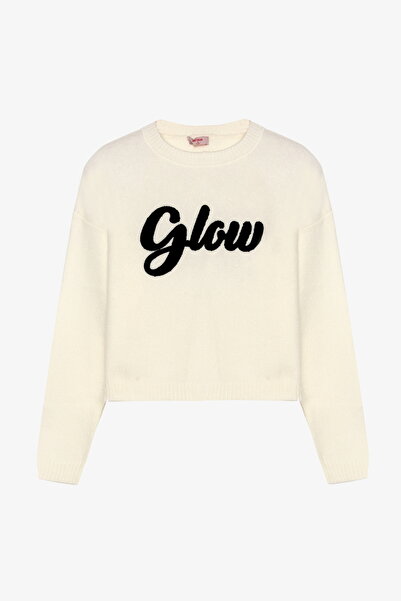 Quzu Embossed Lettering Crew Neck Knitwear Sweater Ecru
