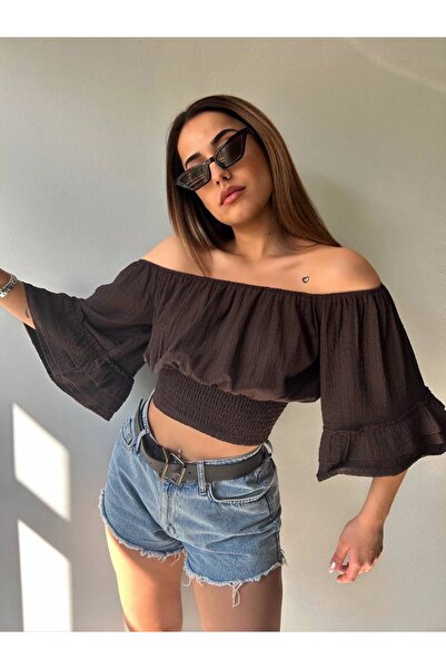 Fav Style Γυναικεία μπλούζα με γιακάMadonna με