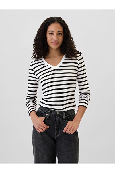 GAP Kadın Kırık Beyaz Çizgili V Yaka T-Shirt