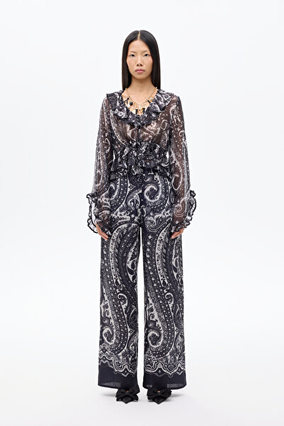 Quzu Etnik Desenli Fırfırlı V Yaka Tül Bluz Siyah