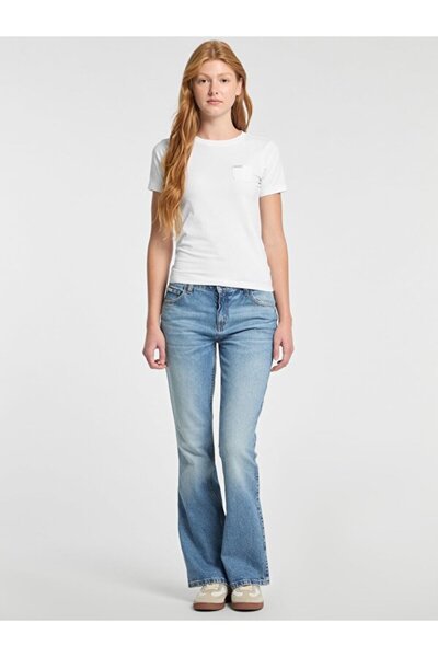 Guess Γυναικείο μπλουζάκι με λεπτή εφαρμογή Gj Ss Slim Pkt