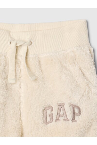 GAP Bebek Kırık Beyaz Logo Suni Vegan Kürk Jogger Eşofman Altı