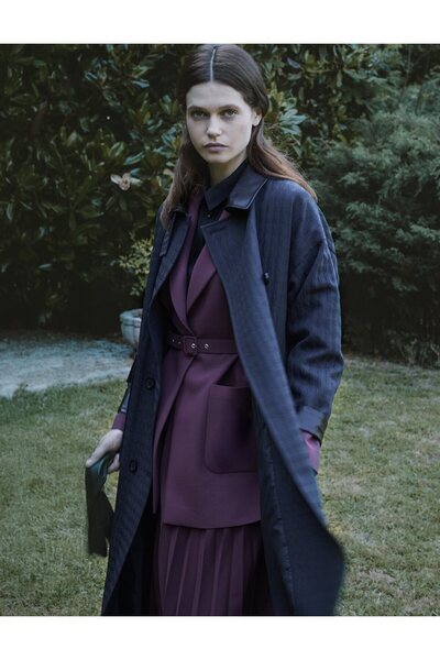 Kayra Şömizye Yaka Kaz Ayağı Desen Trençkot Siyah