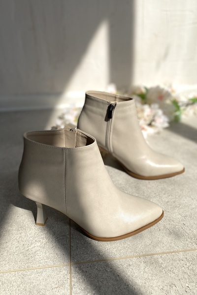 Tamdabu Ayakkabı ΓΥΝΑΙΚΕΙΕΣ ΜΠΟΤΕΣ ΜΕ ΛΕΠΤΟ ΤΑΚΟΥΝΙ 8 εκ. ΜΕ ΜΟΝΤΕΡΝΟ ΣΧΕΔΙΟ ...