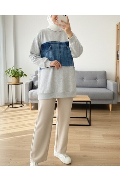 Modamorfo Round Neck Sweatshirt with Denim Pocket Detail on the Front - Light Gray