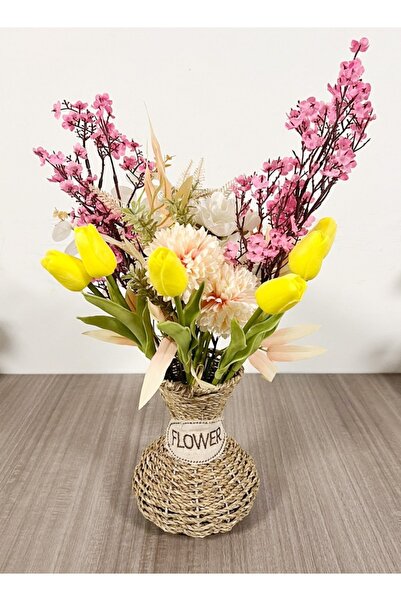 Raffine Wooden Flowers Carafe Vase