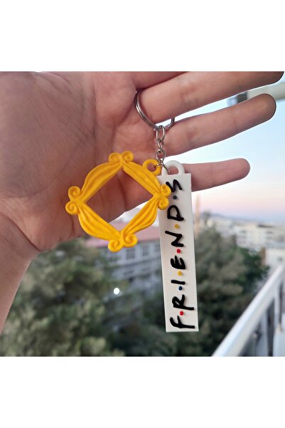 Rafine Studio 3D سلسلة مفاتيح فريندز، سلسلة مفاتيح مزخرفة مع إطار أصفر وتصميم نصي
