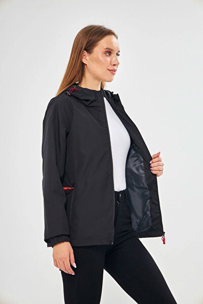 D1fference Kadın Siyah Astarlı Rüzgar Geçirmez Kapüşonlu Cepli Yağmurluk