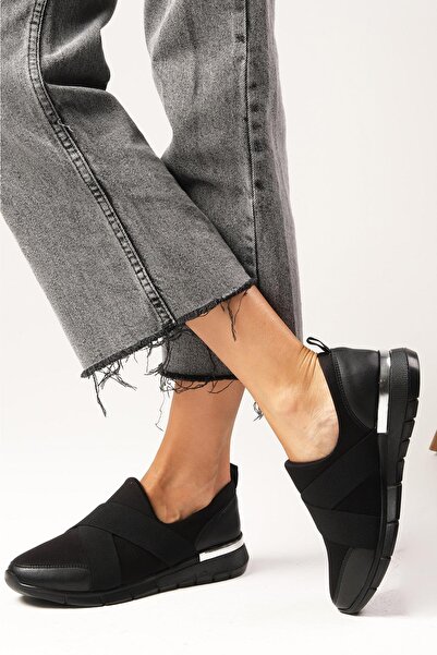 Mio Gusto Leni Black Color Lycra Fabric Stretch Women's Daily Comfortable Sports Sneaker Shoes, Mother's Shoes