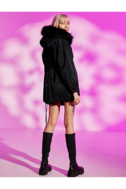 Koton Parka s kapucí a detaily z umělé kožešiny