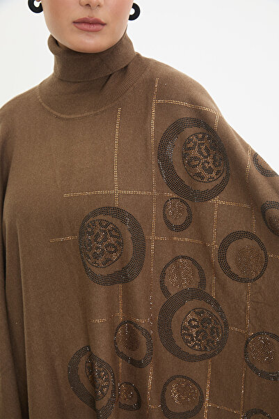 Linvey Taşlı Boğazlı Triko Panço