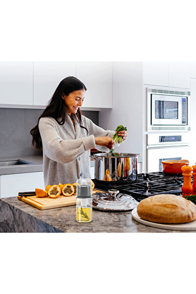 awwaline Bottle with Sprayer for Oil or Vinegar, 180ml, Compatible with Various Liquids, Premium Quality