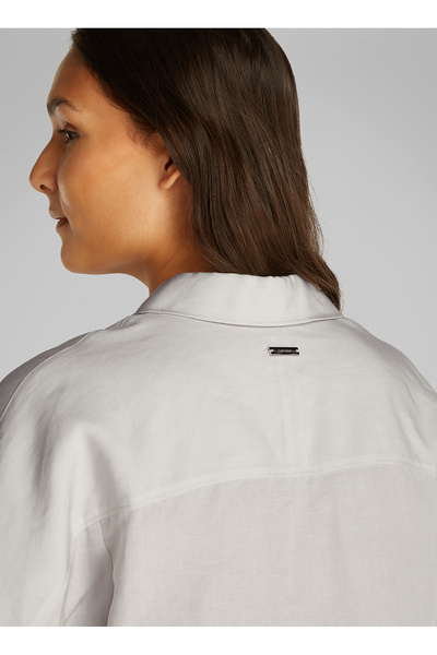 Calvin Klein Kadın Kısa Kol Diz Üstü Gömlek Yaka Düz Rahat Kesim Bej Elbise K20K208382-ADA