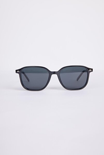 Tudors Unisex Sunglasses - Stylish and Comfortable Design