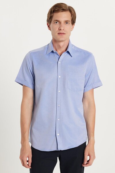 Tudors قميص رجالي ذو قصة عادية كلاسيكية وأكمام قصيرة من القطن بجيب واحد من Do...