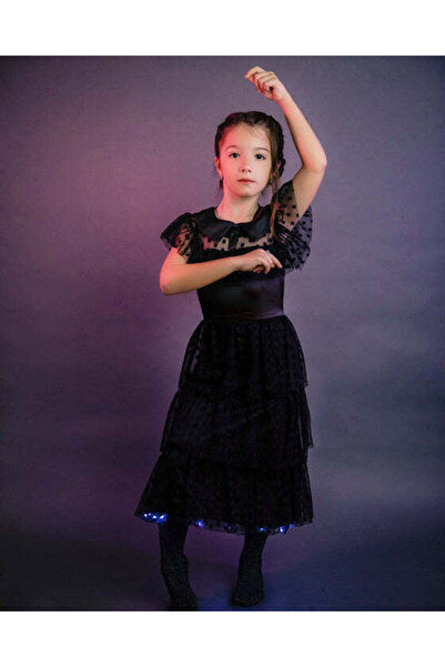 fustite cu luminite Rochița cu Luminițe, Neagră cu buline si Dantela - 5-6 an...