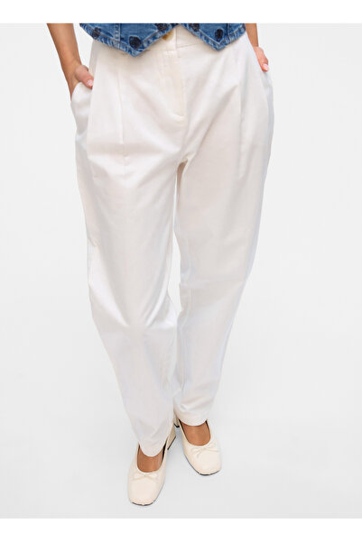 Vero Moda Orta Bel Regular Fit Beyaz Kadın Pantolon VMCHIRA MW BARREL PANT