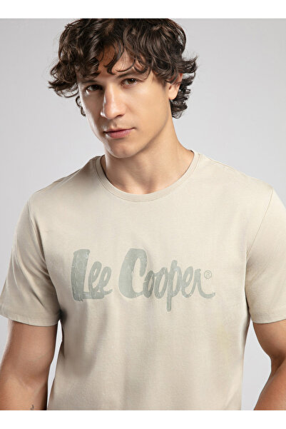 Lee Cooper Ανδρικό μπλουζάκι με στρογγυλή λαιμόκοψη μπεζ 252 LCM 242019 NEW DRAWING BEIGE