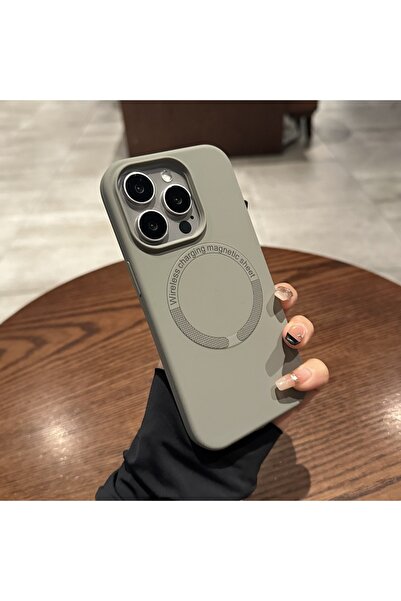 OSGTEK حافظة آيفون 15 برو ماكس باللون الرمادي التيتانيوم مع ميزة Magsafe وحماية مخملية داخلية فاخرة