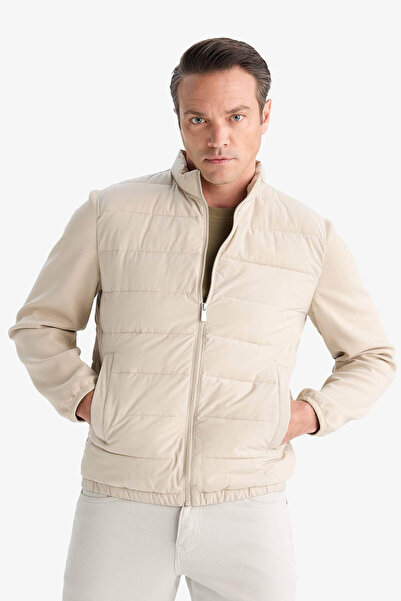 DeFacto Su Geçirmez Rüzgar Geçirmez Slim Fit Dar Kesim Astarlı Fermuarlı Cepli Mont D7532AX25AU