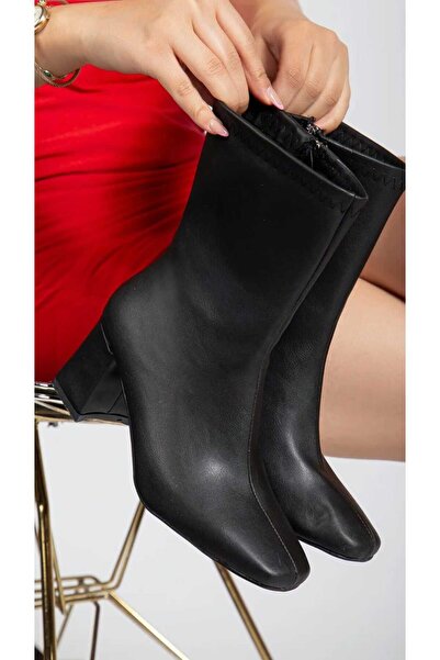 Bilalim Shoes Kadın Siyah Streç Bilekli Orta Boy Topuklu Bot
