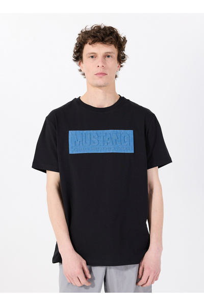 Mustang Bisiklet Yaka Baskılı Siyah Erkek T-Shirt M5SM-TST1303