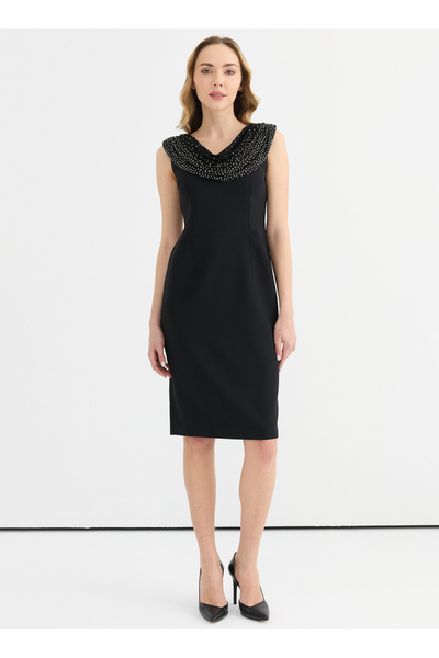 Selen Degaje Yaka Taşlı Siyah Standart Kadın Elbise 25YSL7644