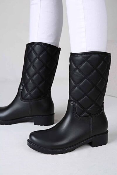 Sea&Blue Black Diamond Patterned Flexible Calf Waterproof Comfortable Wearing Rain Boots 2