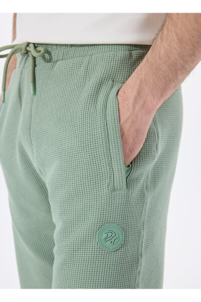 Discovery Expedition D5SM-SHT3755 Açık Haki Lastikli Bel Relaxed Düz Erkek Şort