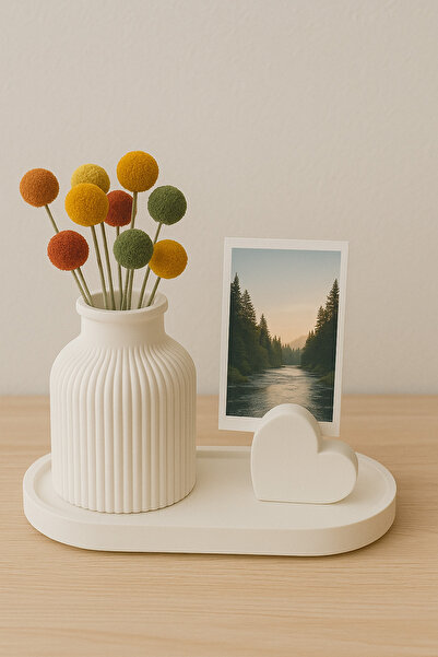 LalezarHome Bohem Tarz Vazo ve Kalpli Fotoğraf Tutucu Dekor Seti – Mat Beyaz
