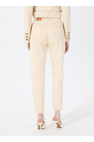 Sorbe Ekru Kadın Mom Fit Denim Pantolon KOT PANTOLON 2026