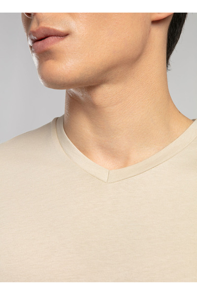 Lee Cooper Ανδρικό μπλουζάκι με λαιμόκοψη σε μπεζ χρώμα 252 LCM 242004 JONAT BEIGE