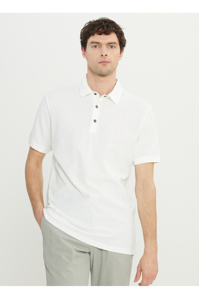 ALTINYILDIZ CLASSICS Altınyıldız Classics Guler polo alb pentru bărbați trico...