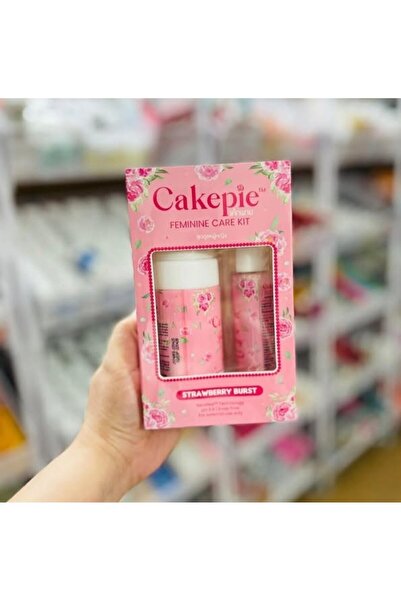 Glowwing CAKEPIE FEMININE CARE KIT (STRAWBERRY BURST)
