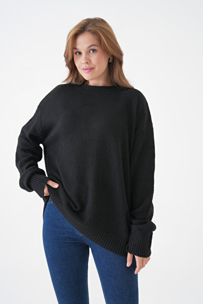 WOMAN VISION Women's Crew Neck Black Oversize Knit Sweater 4090