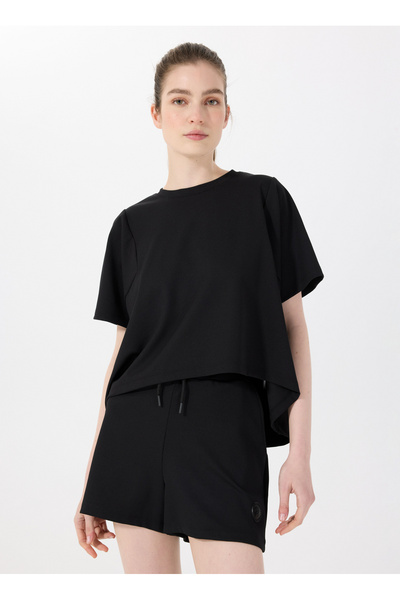 Discovery Expedition D5SL-TST3574 Siyah Bisiklet Yaka Relaxed Düz Kadın T-Shirt