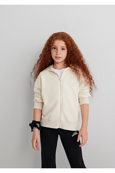 Mavi Patch Logo Zippered Ecru Sweatshirt 7S10144-70072