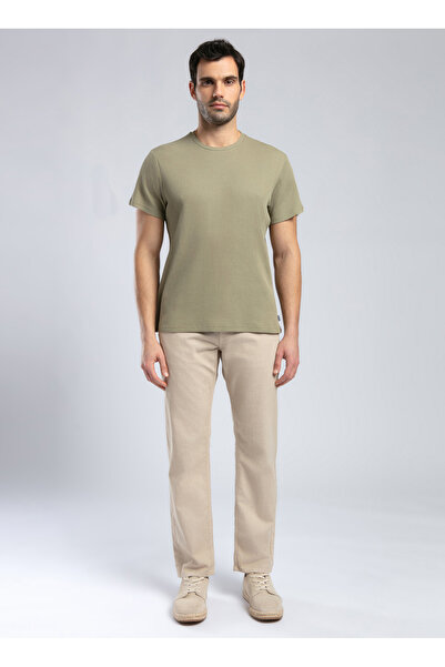 Lee Cooper Ανδρικό μπλουζάκι με στρογγυλή λαιμόκοψη ανοιχτό χακί 252 LCM 242007 CONROY A. KHAKI