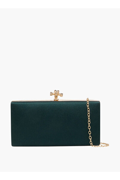 Flora Bella by Shoexpress Solid Clutch with Chain Strap